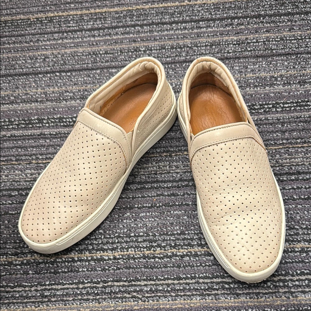 Rag & Bone Cream Loafers Slip-Ons